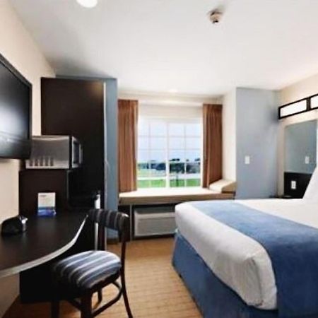 Three Rivers Inn&Suites Port Arthur Zimmer foto