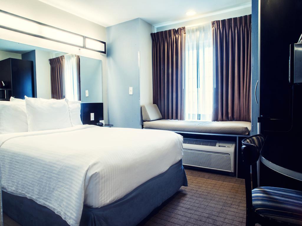 Three Rivers Inn&Suites Port Arthur Zimmer foto