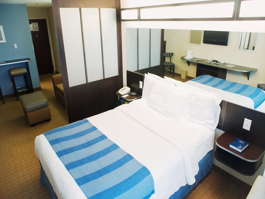 Three Rivers Inn&Suites Port Arthur Zimmer foto